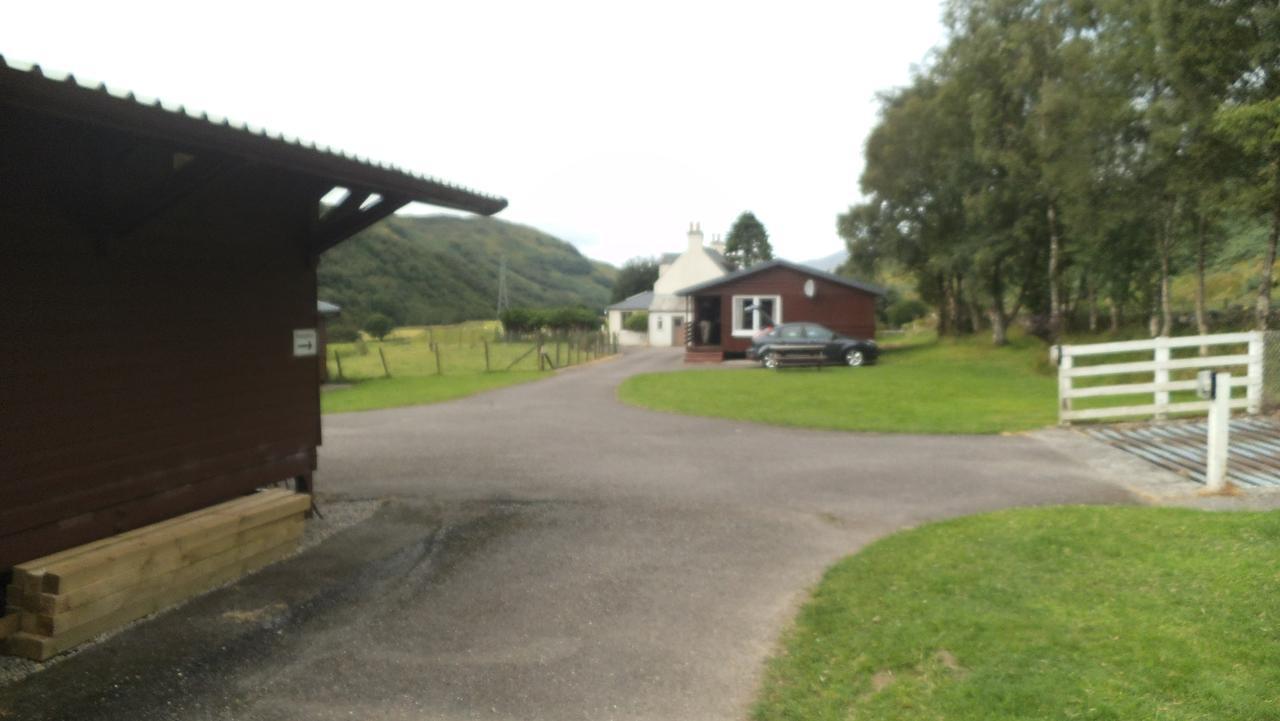 Lamont Chalet Self Catering Holiday Homes Creagmhor Glenelg Iv408La Bagian luar foto